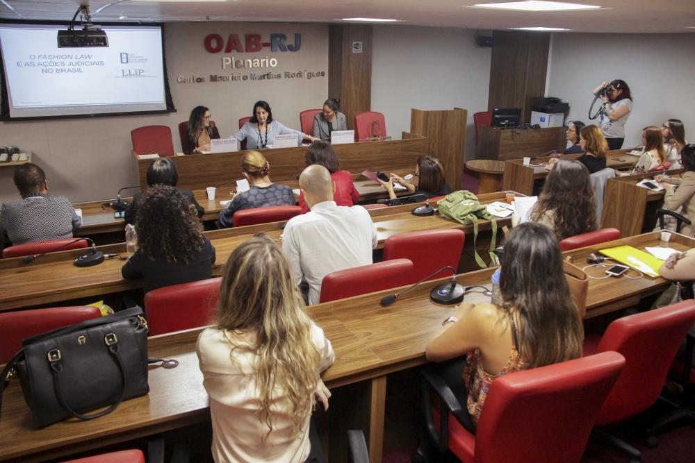 Evento aborda ações judiciais com temas relacionados à indústria da moda